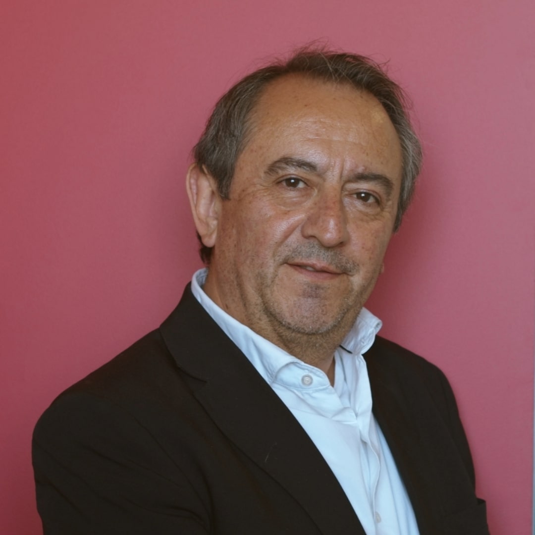 Mauricio Uribe